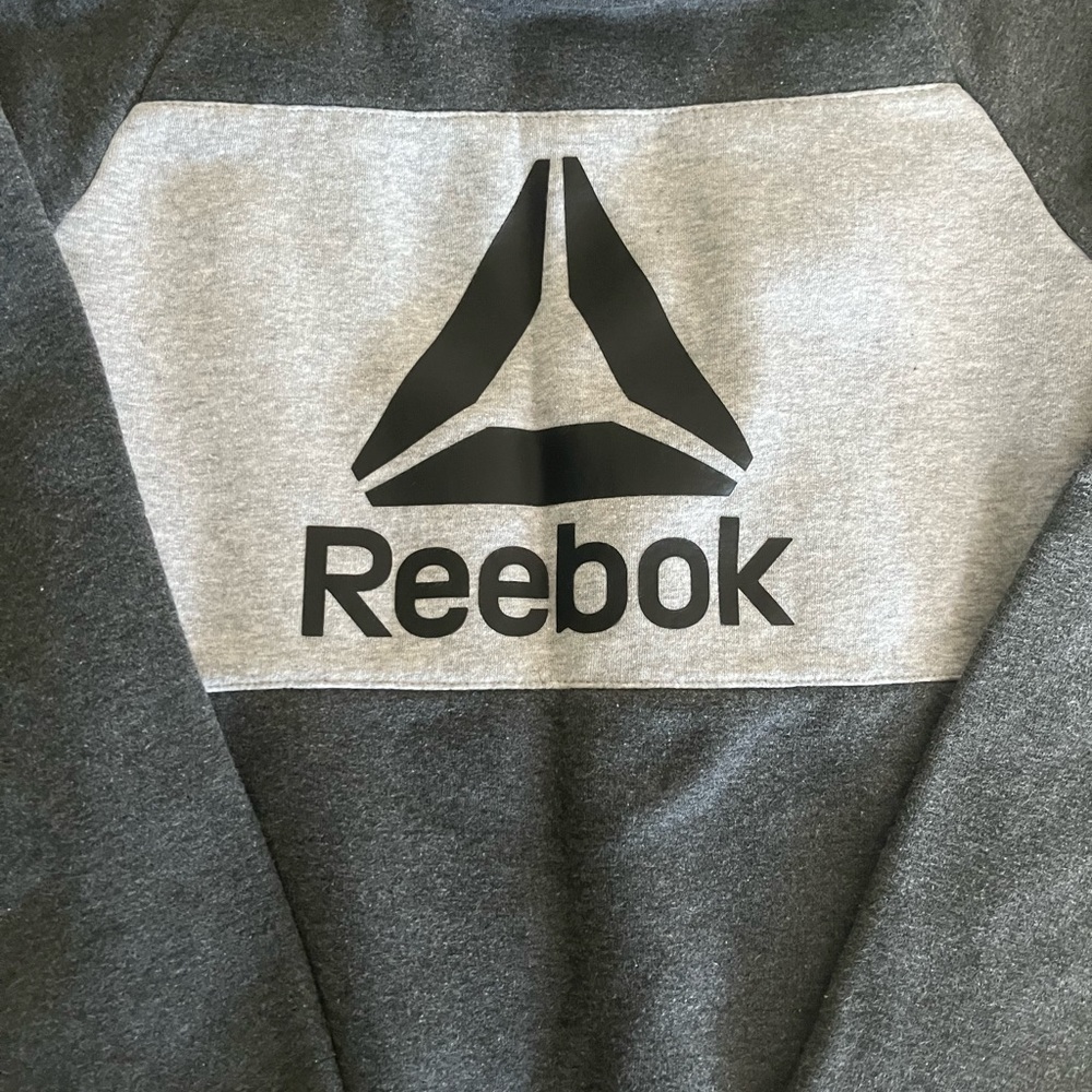 Mens Reebok Sweatshirt - Picture 3 of 3